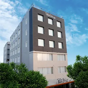 4* Hotel Tulip